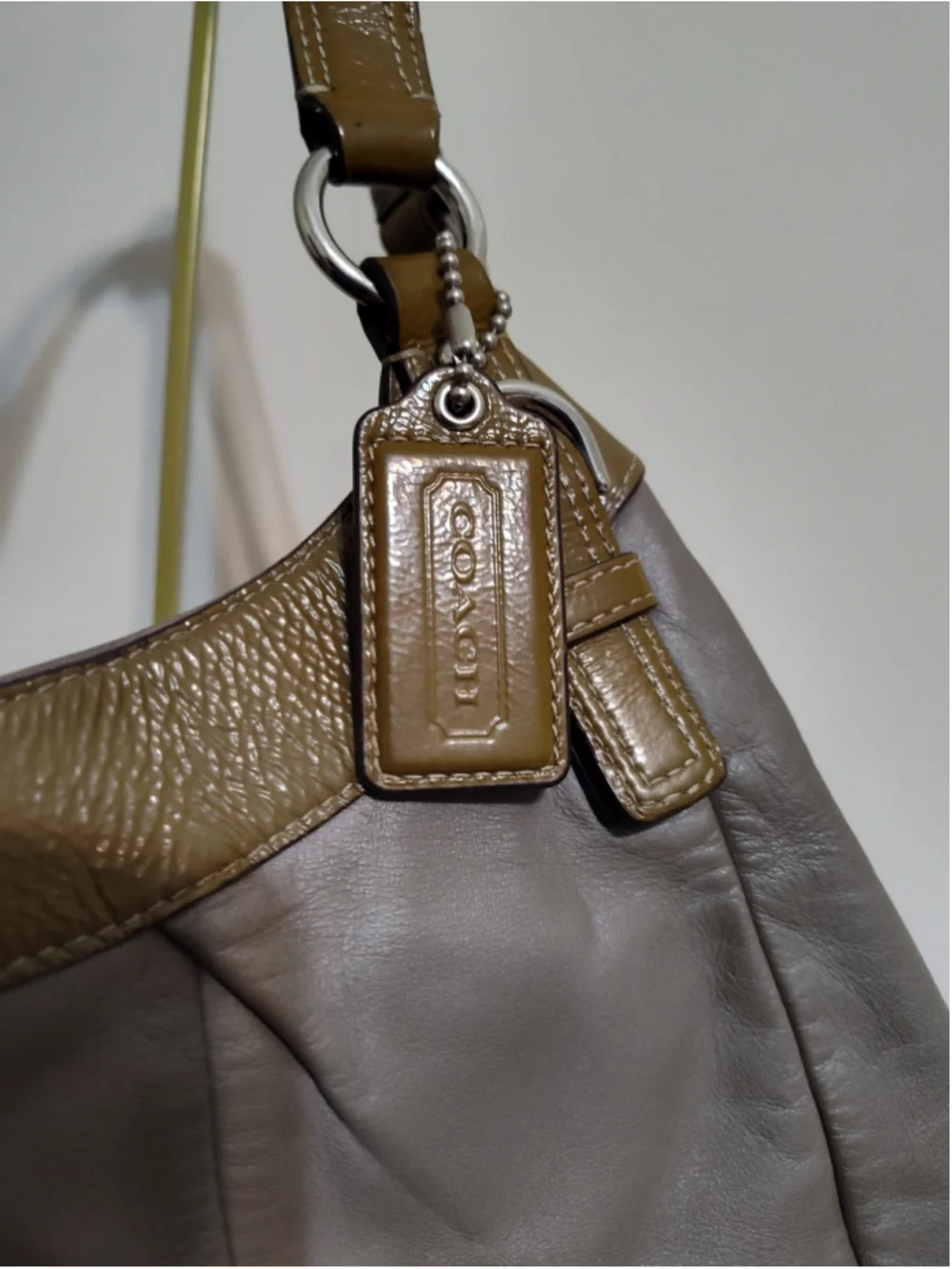 Women's Coach Hobo Bag One Size Grey and Olive Leather